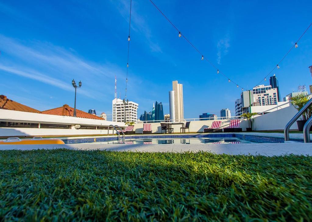 Aparthotel Sevilla Suites Panama Zewnętrze zdjęcie